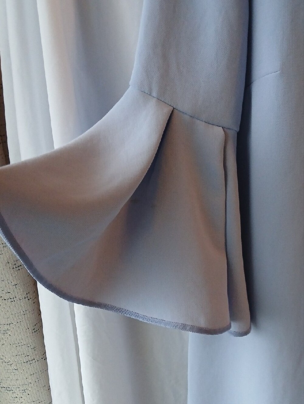 Sara Campbell Pale Blue Bell Sleeve Shift Dress - Picture 2 of 4